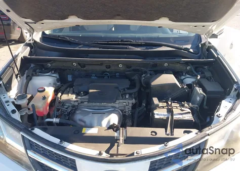 2015 Toyota Rav4 Xle from USA, damaged, VIN JTMWFREVXFD070821